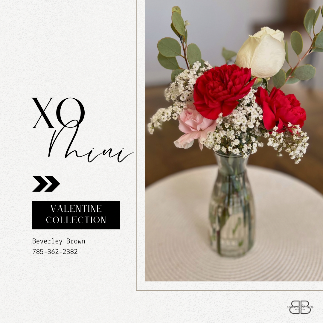 *XO Collection* - Mini Floral Arrangement